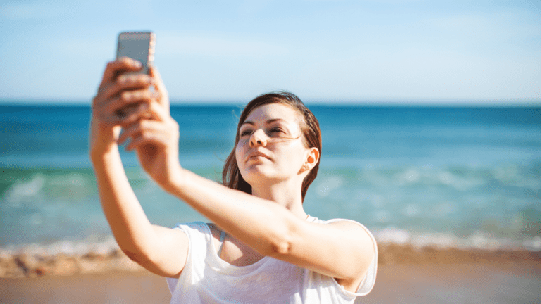 Como tirar Selfie sozinha na praia