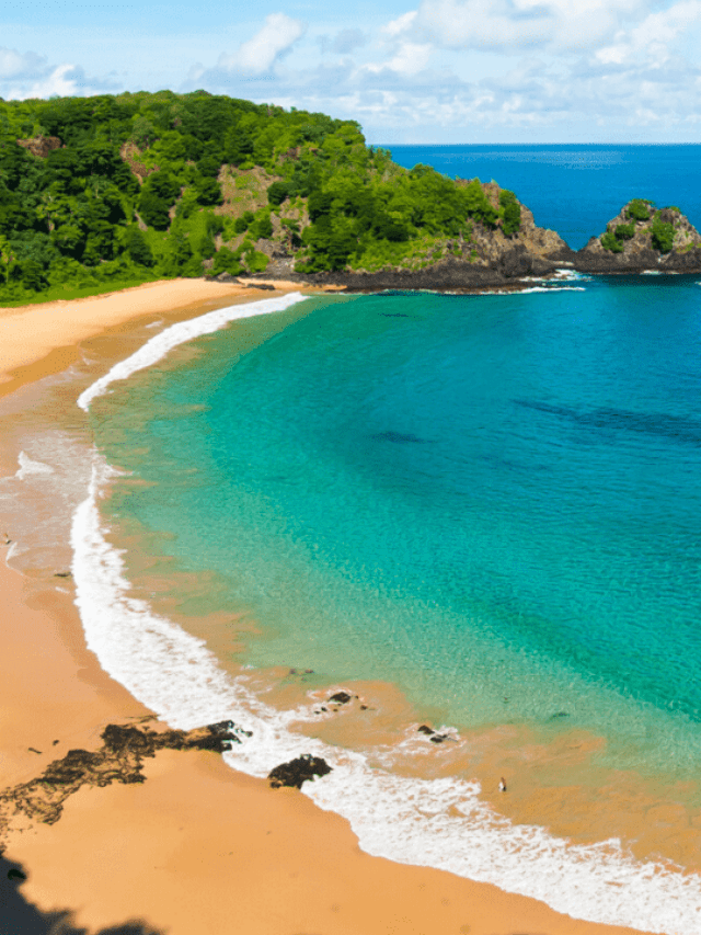 5 Praias com mar agitado no Brasil